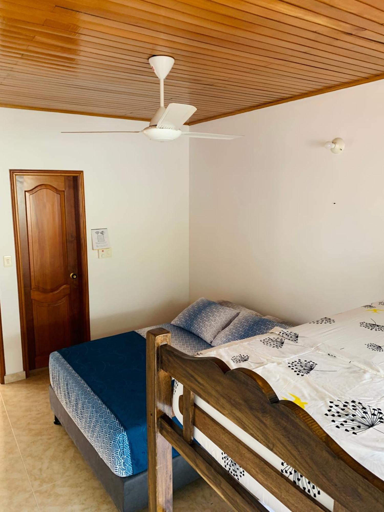 Hostel Cerca Al Centro Historico Cartagena Buitenkant foto
