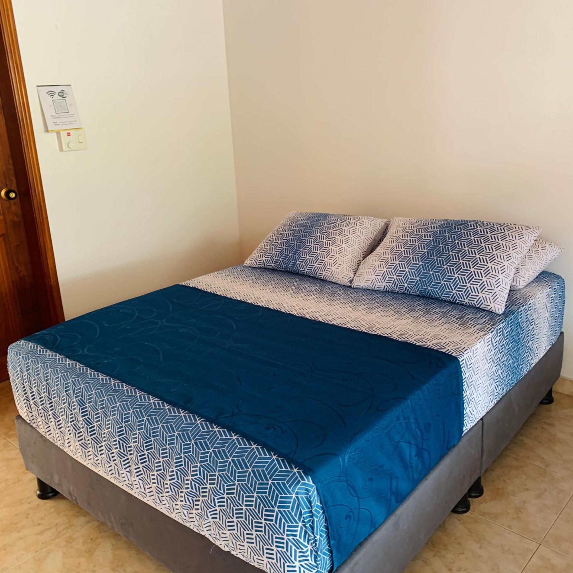 Hostel Cerca Al Centro Historico Cartagena Buitenkant foto